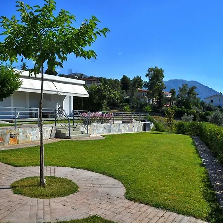 Cozy - Spacious Garden Retreats Apartament Erétria