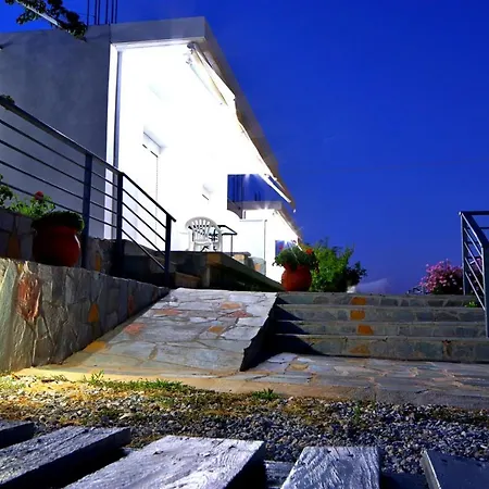 Cozy - Spacious Garden Retreats Apartament Erétria